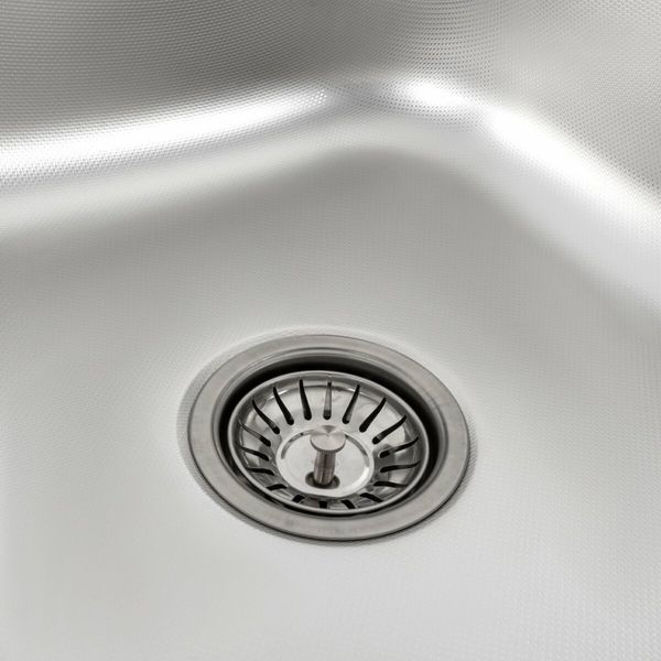 Кухонна мийка з нержавіючої сталі Platinum ДЕКОР 7850 (0,8/180 мм) 11489 фото